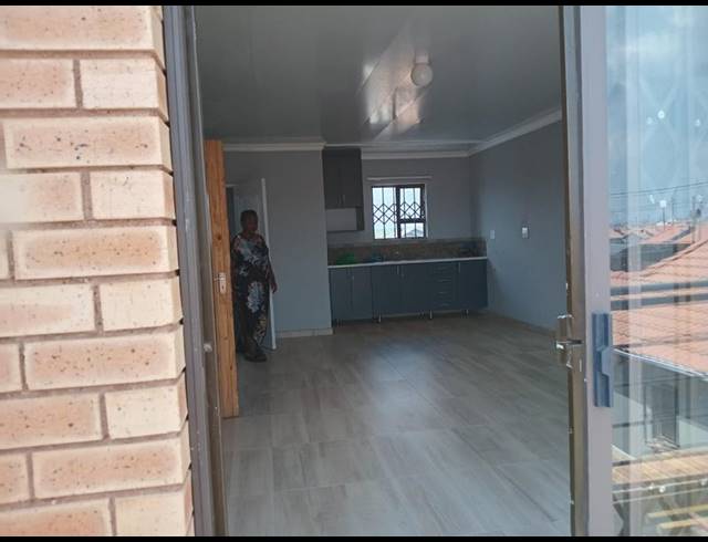 1 BEDROOM PROPERTY TO RENT IN PROTEA GLEN